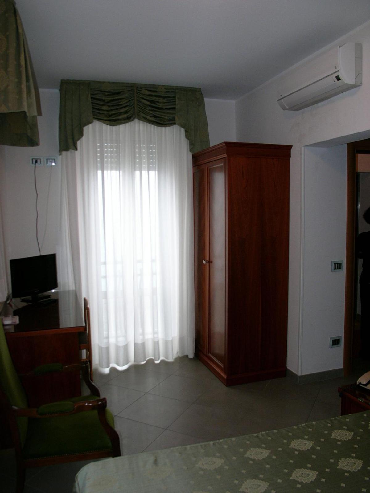 Hotel Lido Дейва Марина Екстериор снимка