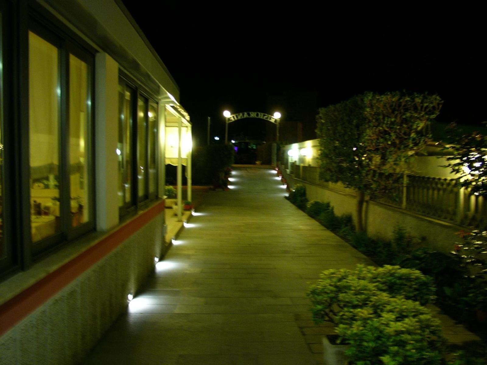 Hotel Lido Дейва Марина Екстериор снимка