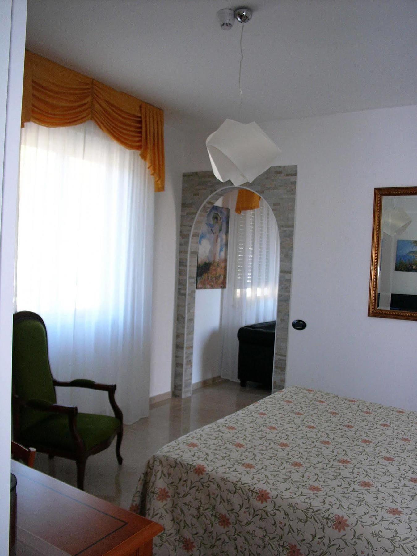 Hotel Lido Дейва Марина Екстериор снимка